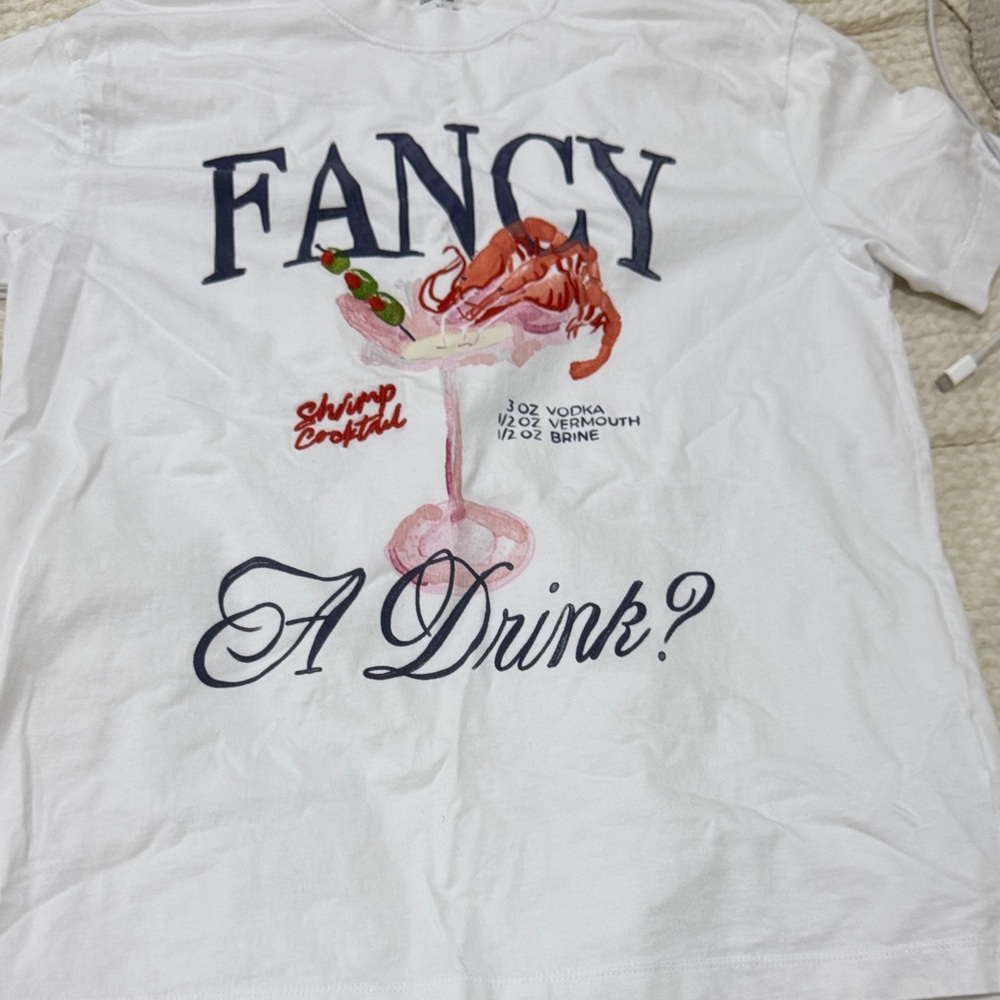 Abercrombie & Fitch White Graphic Tee